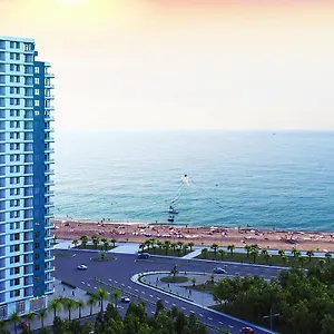 Beautiful Horizon First Line Батуми